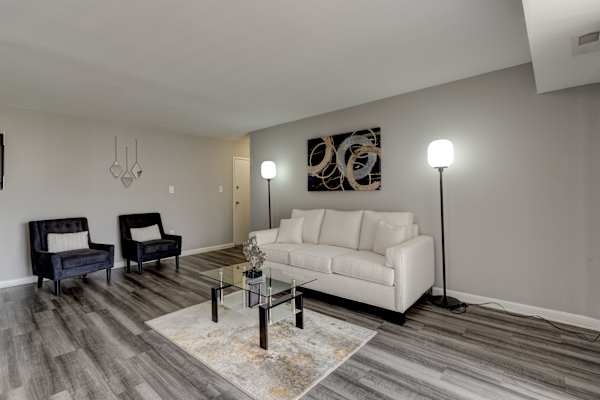 Admiral Place property
